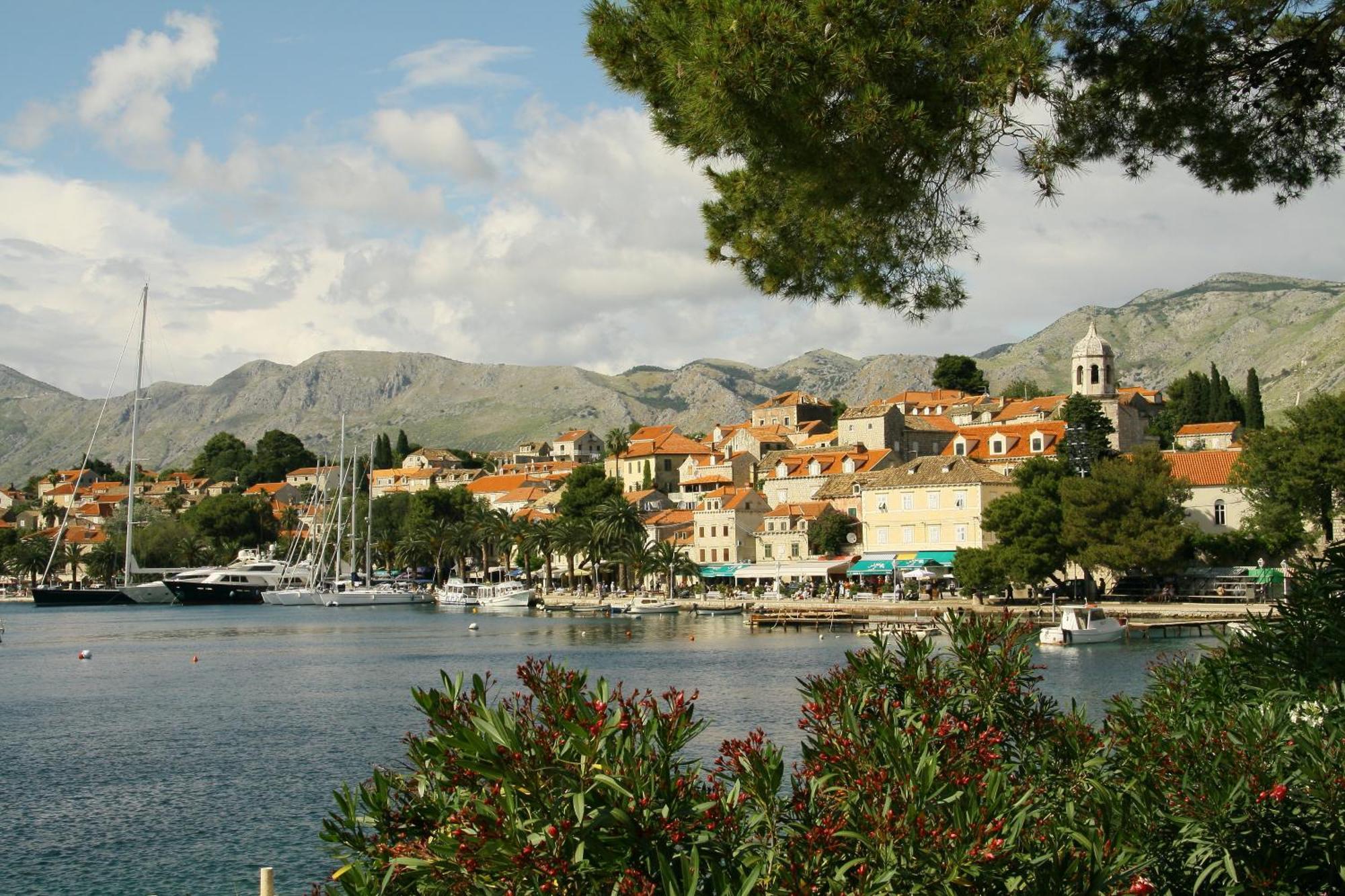 Hotel Pansion Lovac Cavtat Zewnętrze zdjęcie